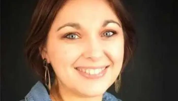 Anaïs Lanney - Consultante en Marketing Digital - France