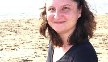 Delphine Granger Community Manager - Webmaster - France