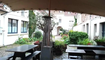 Froggy's Tavern - 62170 Montreuil-Sur-Mer