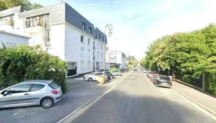 2dk -  Tout - Montmorency
