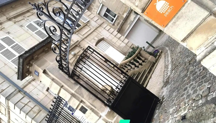 Agence De Communication Peach -    Creation De Site   Marketing Tout - Lacroix-saint-ouen