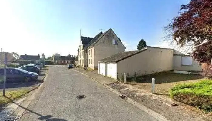 Centre Social Rural De Guiscard -  Tout - Guiscard