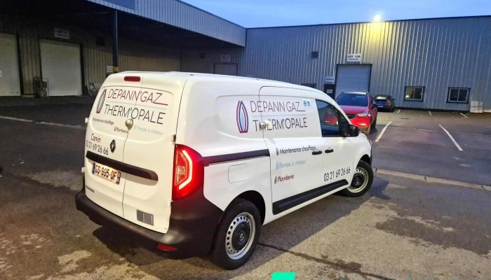 Della Signalisation Publicite Photos Du Proprietaire - Montataire