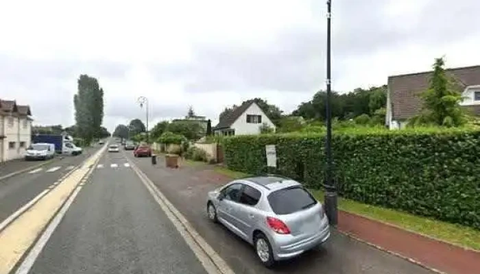 Maximilien Gorelkine -  Street View Et 360deg - Fleurines