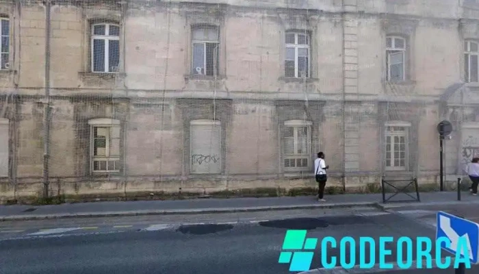 Point Virgule - 33800 Bordeaux