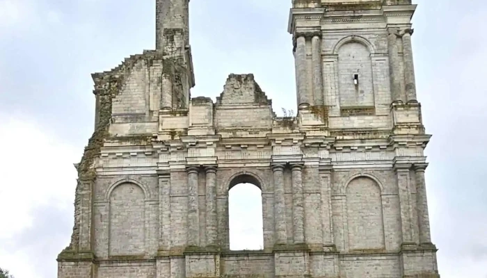 Vestige de l'Abbaye du Mont-Saint-Éloi - 62144 Mont-Saint-Éloi